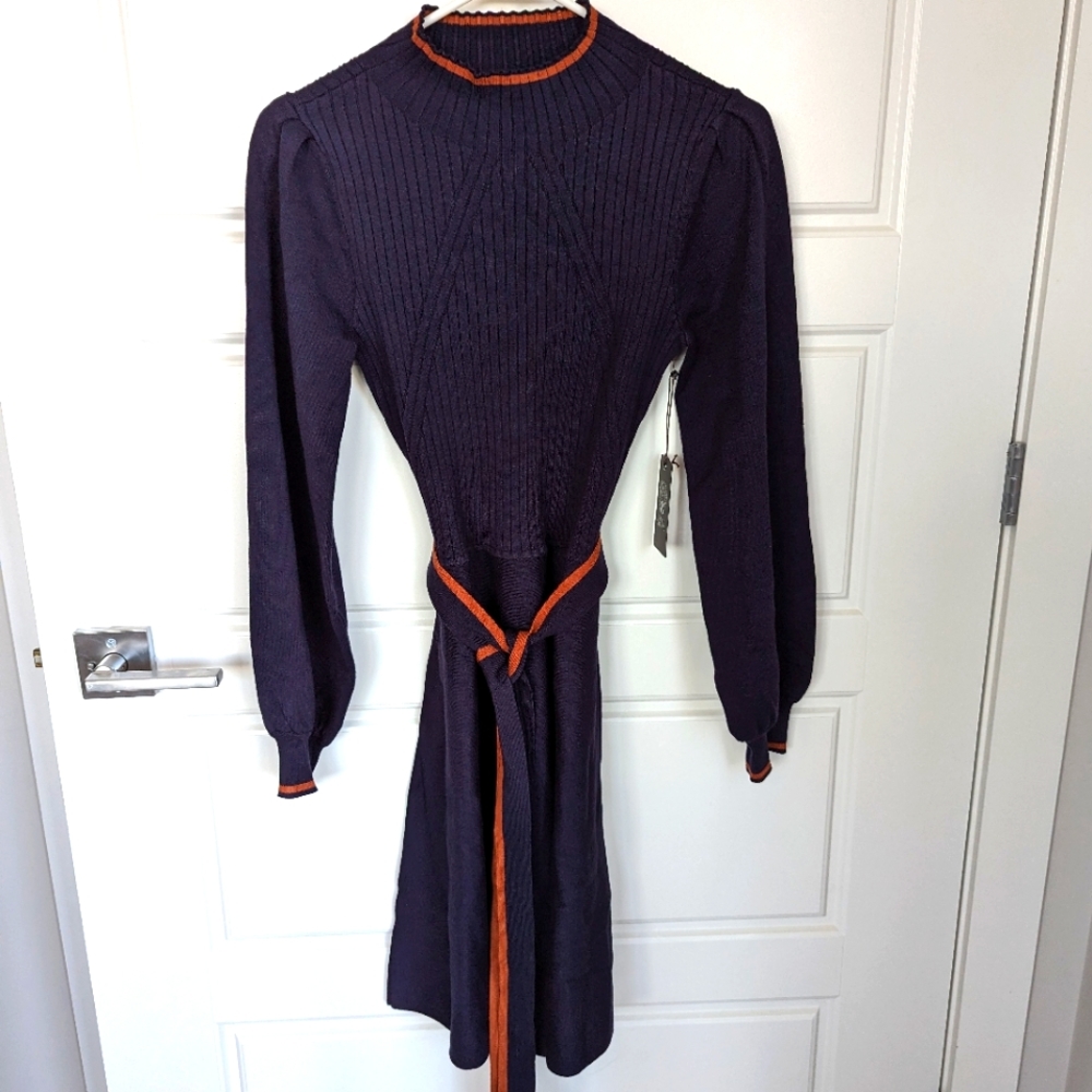 Vince Camuto NWT Navy Blue Lightweight Belted Sweater Dress Size M